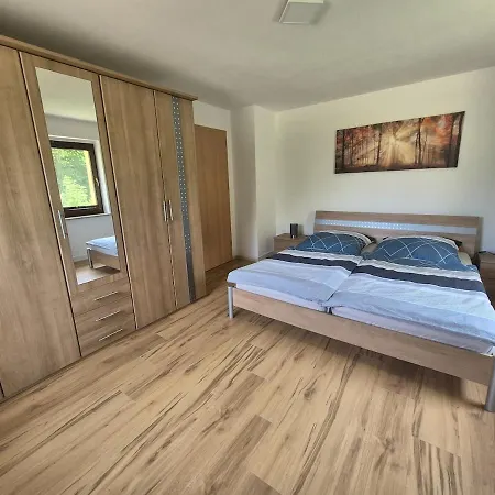 Apartamento Ferienwohnung *
